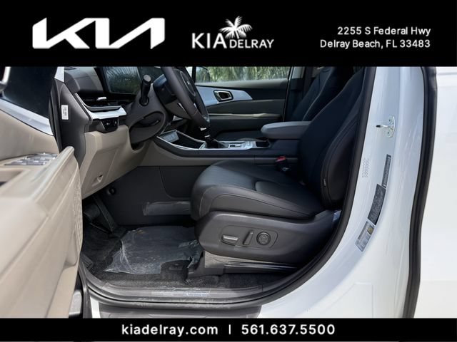 New 2026 Kia Carnival FWD image 17