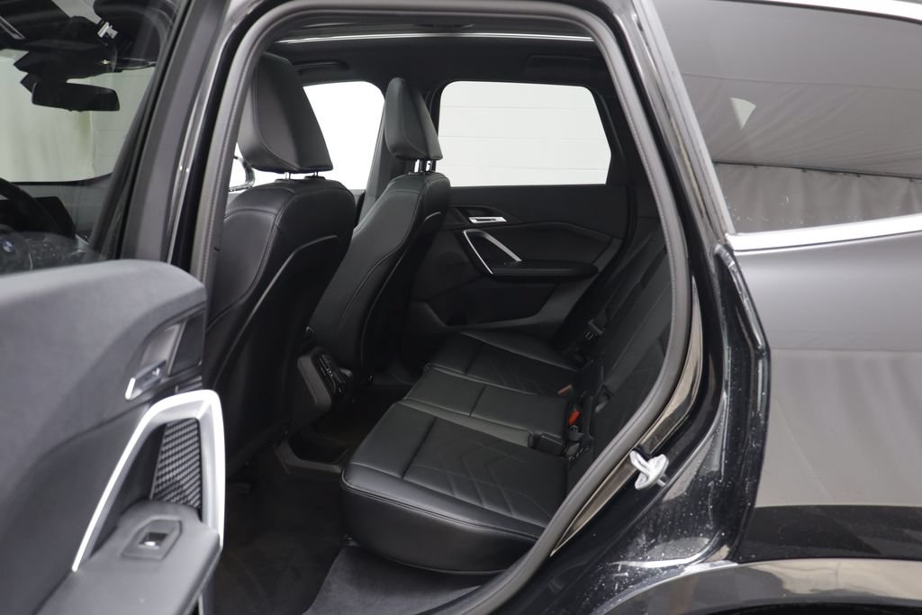 Certified 2026 BMW X1 xDrive28i AWD/4WD image 12