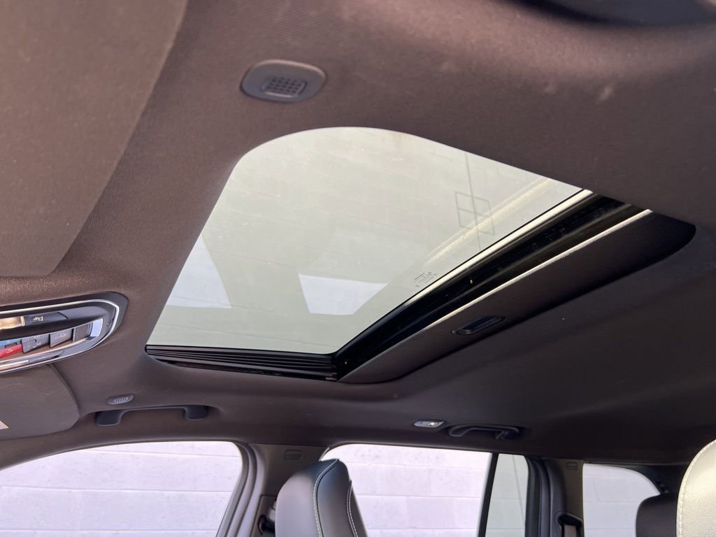 Certified 2024 Jeep Grand Cherokee Altitude image 22