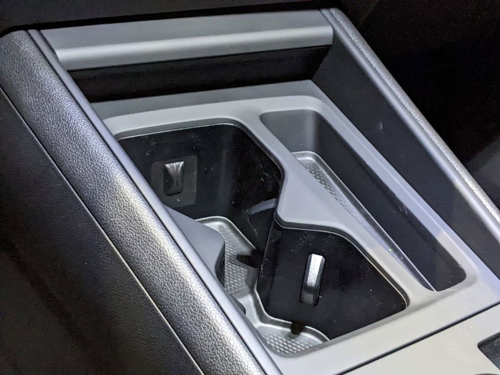 New 2026 Volkswagen Tiguan SE AWD/4WD image 18