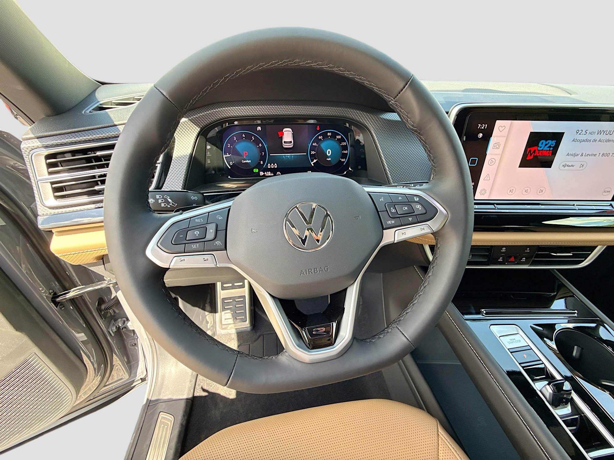 New 2026 Volkswagen Atlas Cross Sport SEL R-Line AWD/4WD image 39
