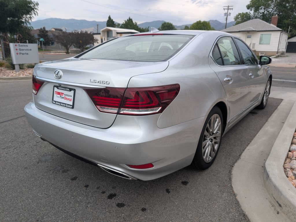 Used 2015 Lexus LS 460 w/ Comfort Package RWD image 5