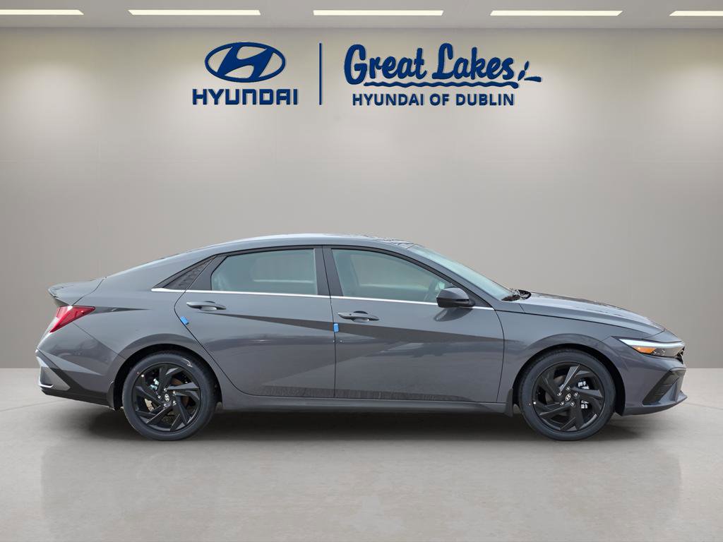 New 2026 Hyundai Elantra SEL Sport image 6