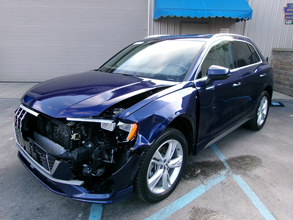 Used 2021 Audi Q3 2.0T Premium w/ Convenience Package image 1