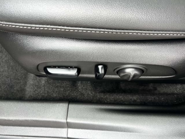 Certified 2024 Chevrolet Trax ACTIV w/ Sunroof Package FWD image 15
