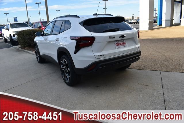 New 2026 Chevrolet Trax RS w/ Driver Confidence Package image 7