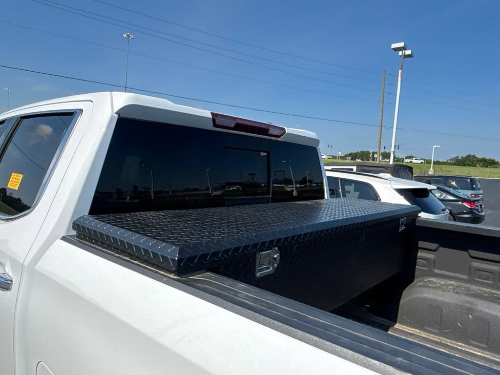 Used 2019 GMC Sierra 1500 SLT w/ SLT Premium Plus Package AWD/4WD image 4