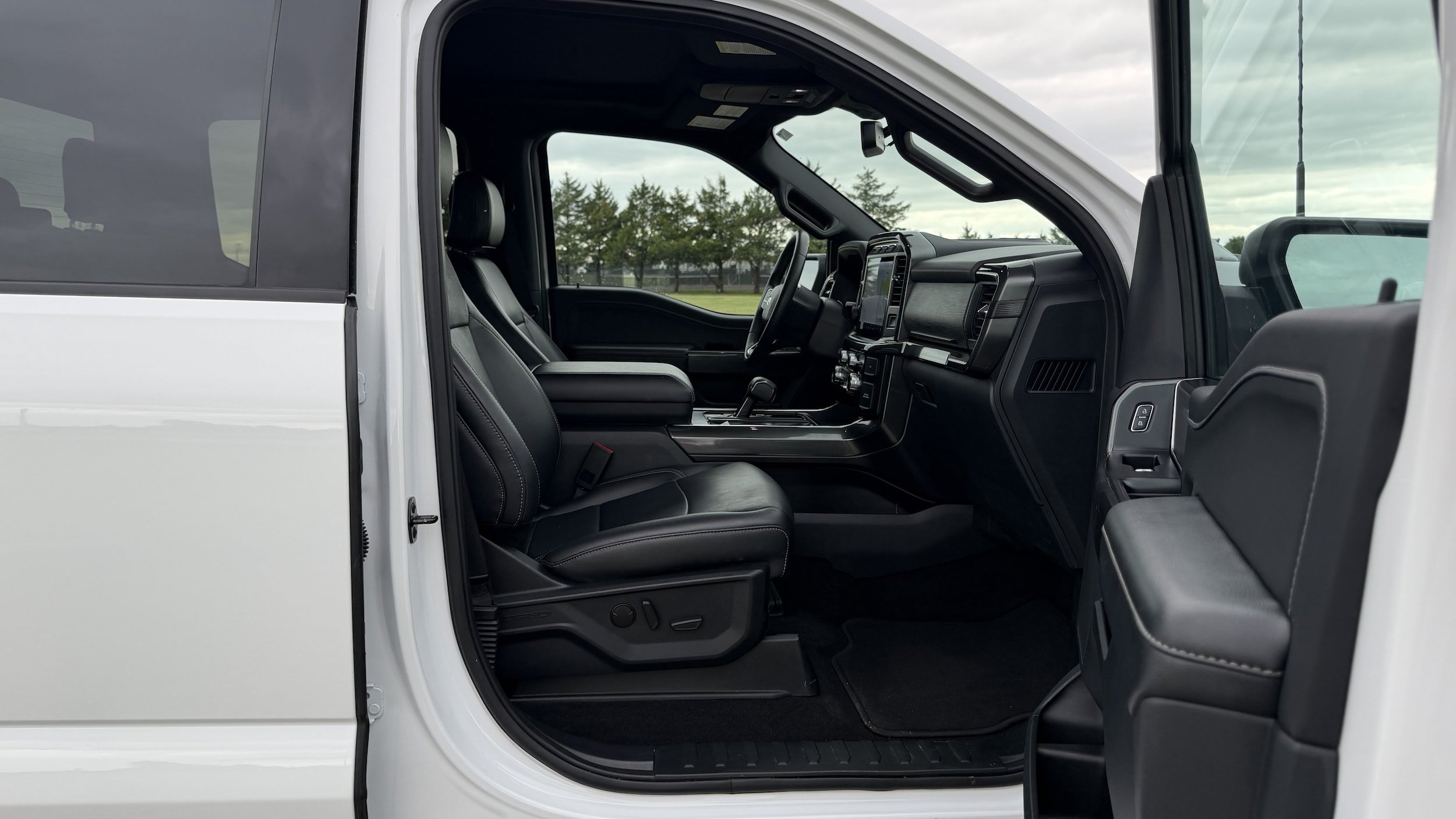 Used 2023 Ford F150 XLT w/ Equipment Group 302A High AWD/4WD image 24