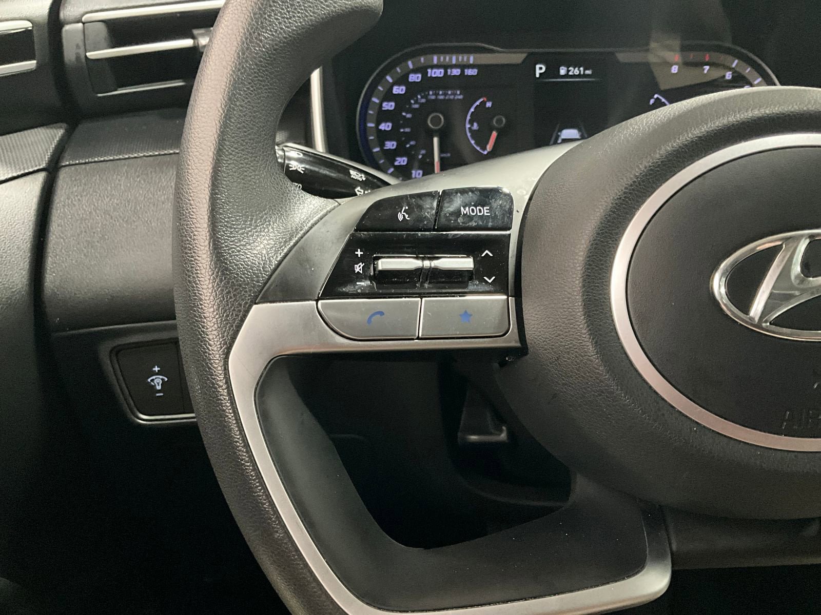 Used 2023 Hyundai Tucson SEL AWD/4WD image 18