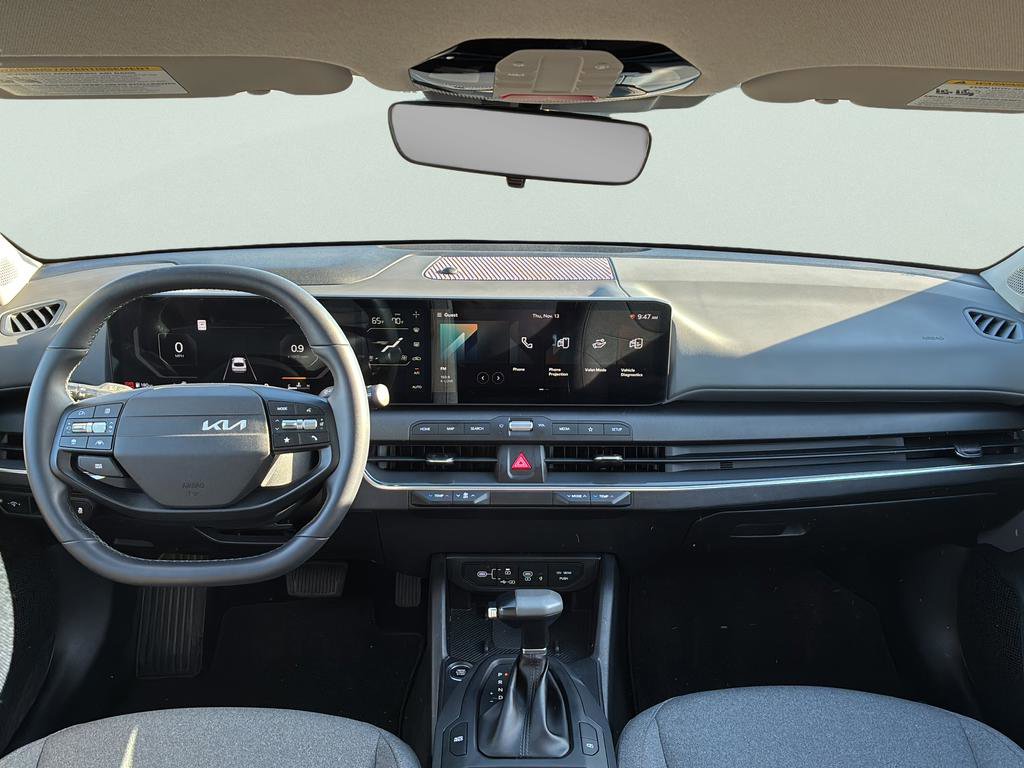 Certified 2025 Kia K4 EX FWD image 36
