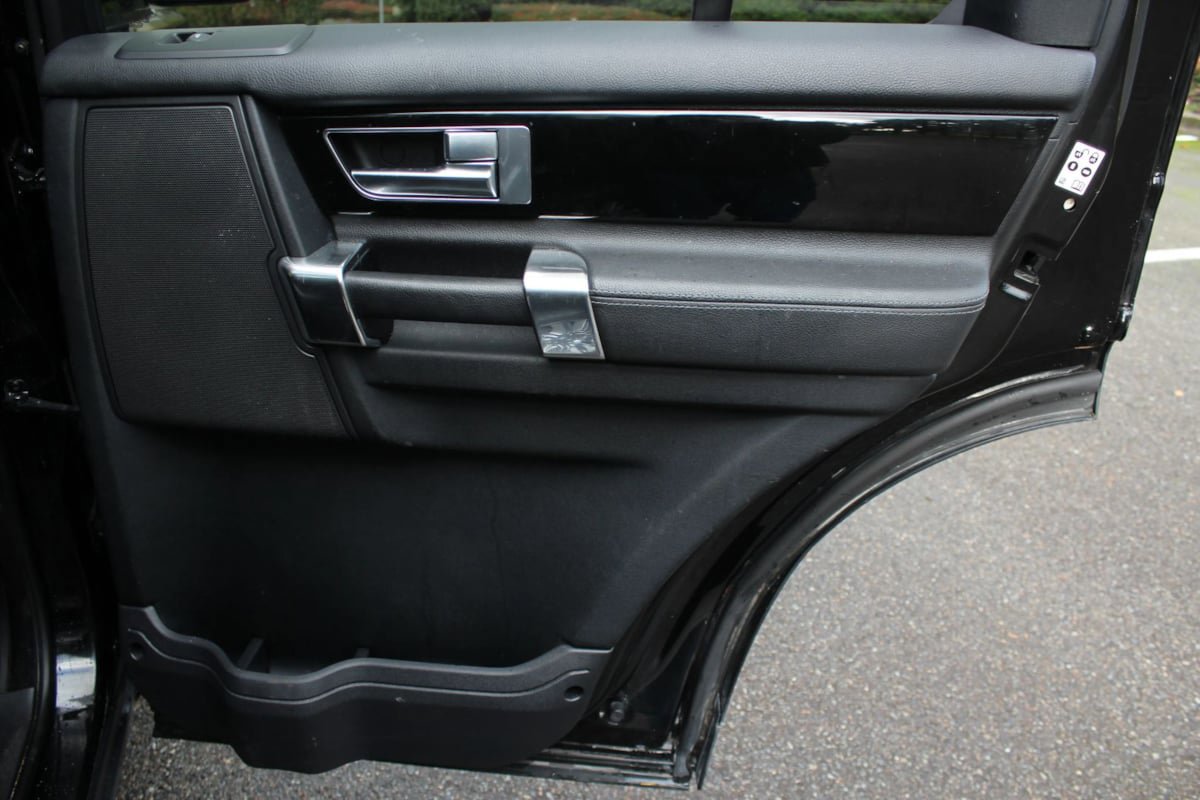 Used 2011 Land Rover LR4 HSE LUX AWD/4WD image 21