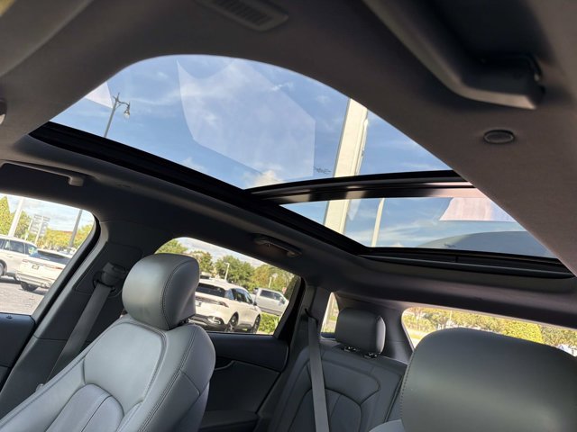 Certified 2019 Lincoln Nautilus Reserve FWD image 33