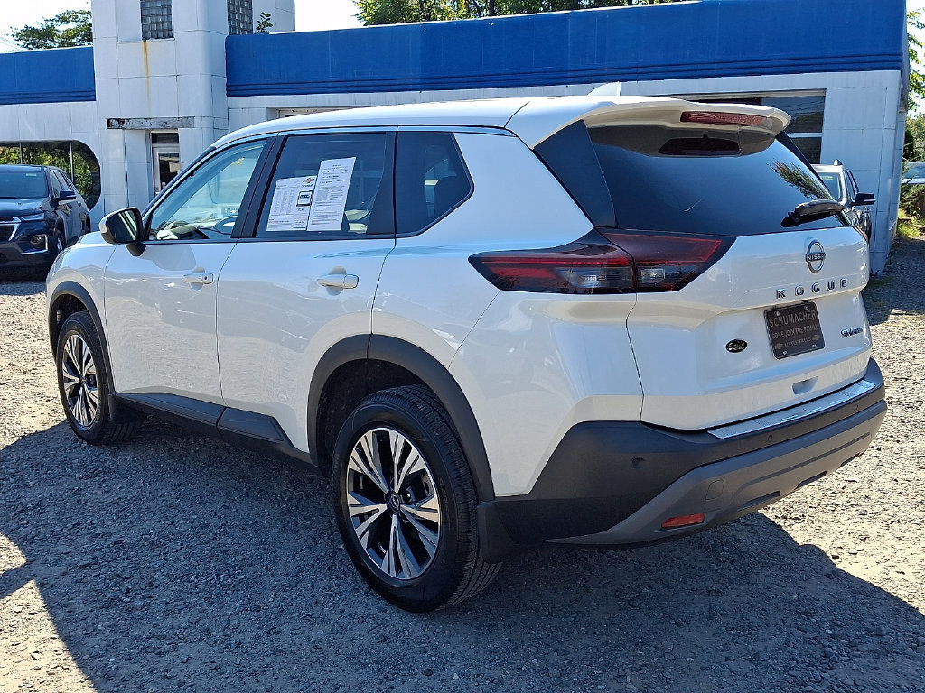 Used 2023 Nissan Rogue SV AWD/4WD image 6
