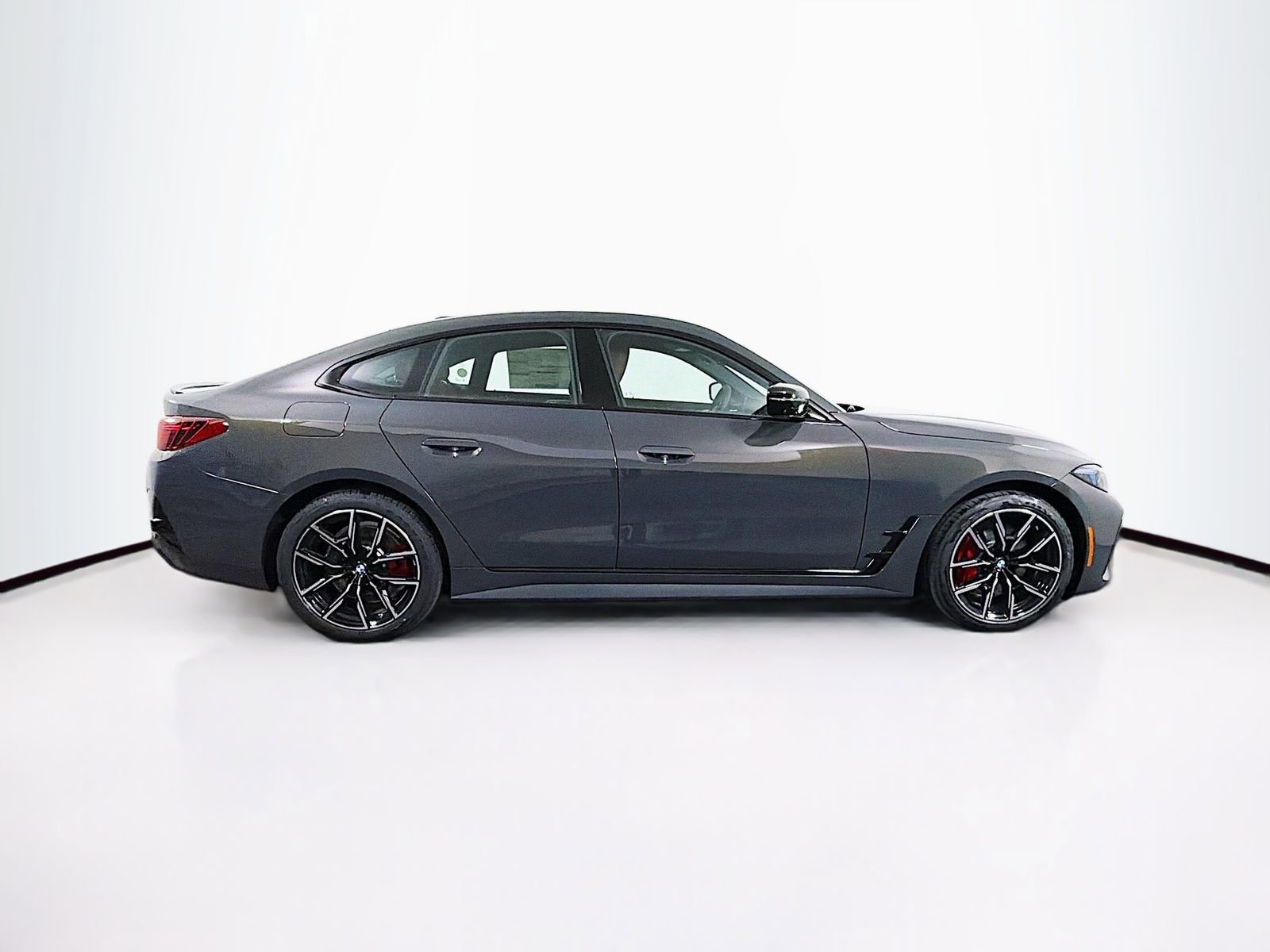 New 2026 BMW i4 xDrive40i w/ M Sport Package AWD/4WD image 8