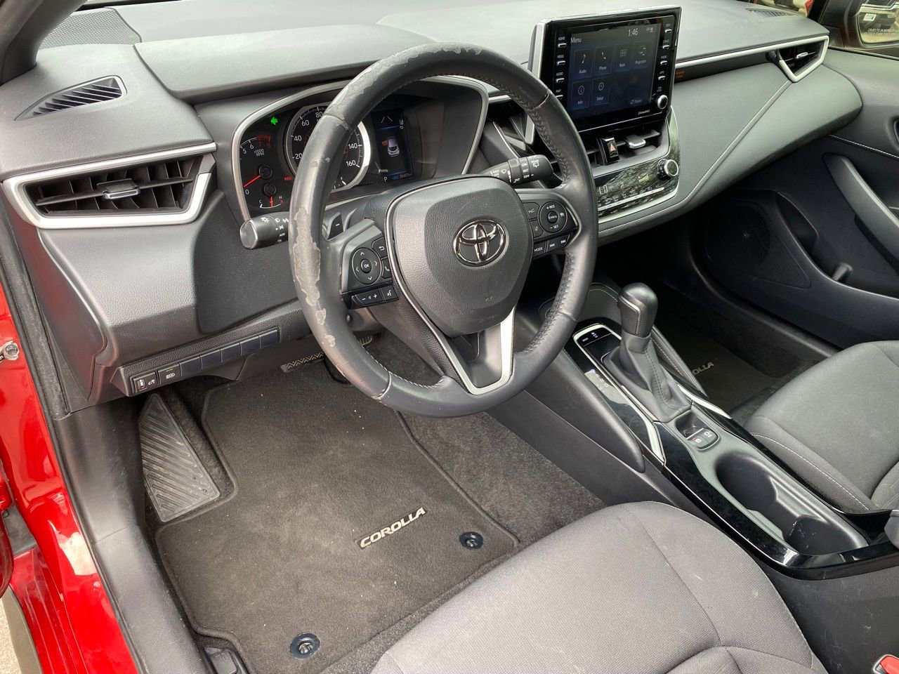 Used 2021 Toyota Corolla SE w/ Special Edition image 31