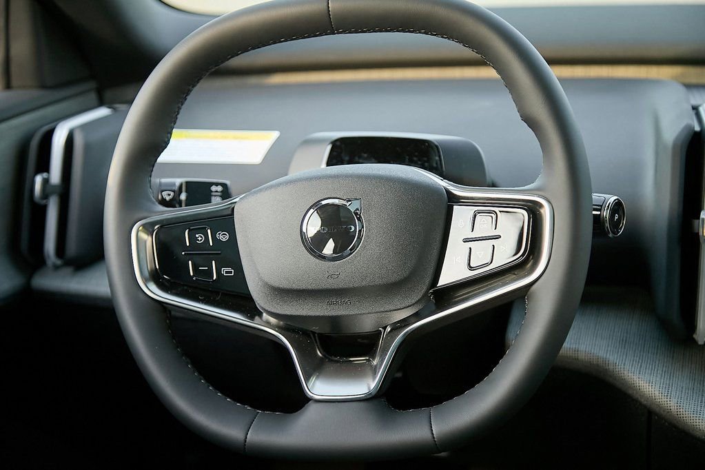 New 2026 Volvo EX30 Cross Country Ultra w/ Protection Package Premier image 25