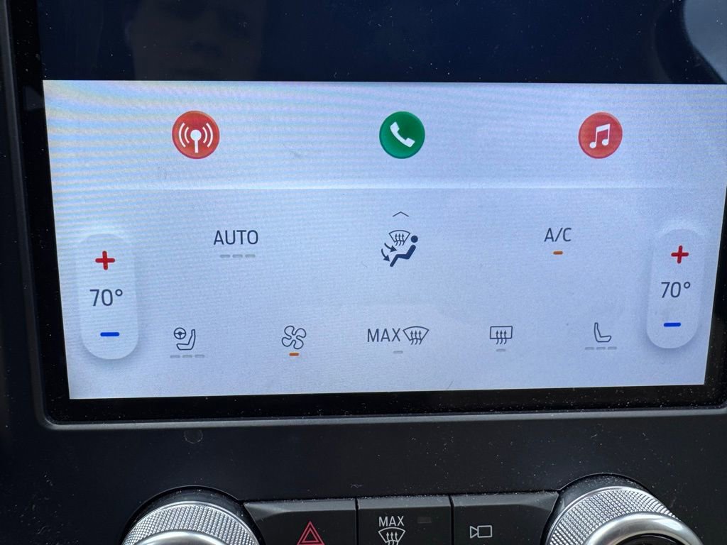 Used 2022 Ford Edge SEL w/ Convenience Package image 9