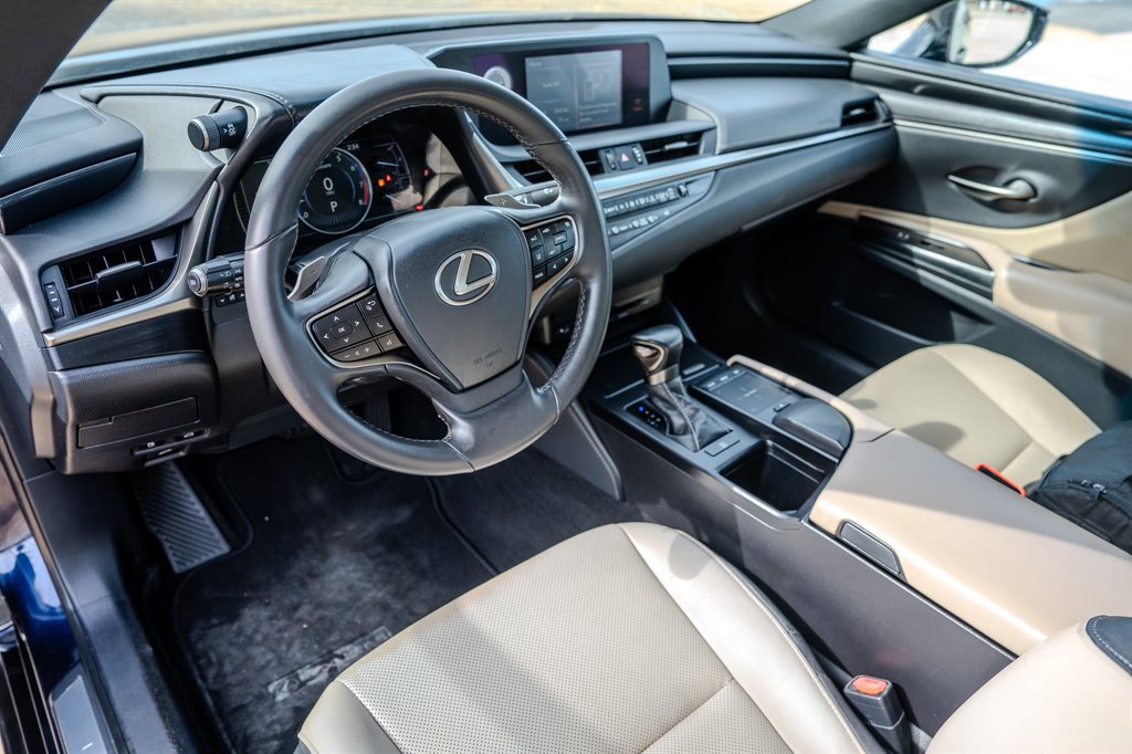Used 2020 Lexus ES 350 image 14