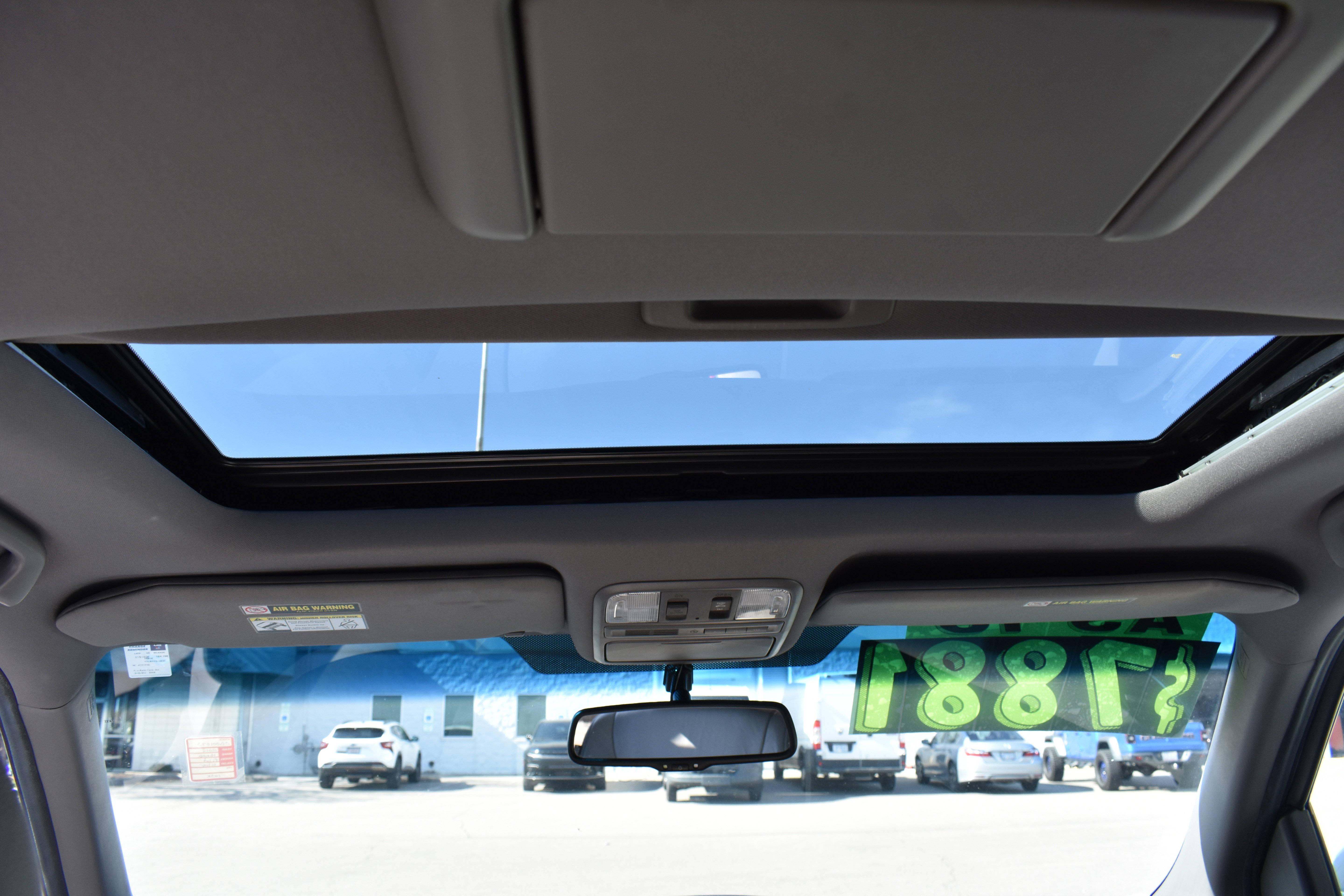 Used 2012 Honda Pilot Touring image 34