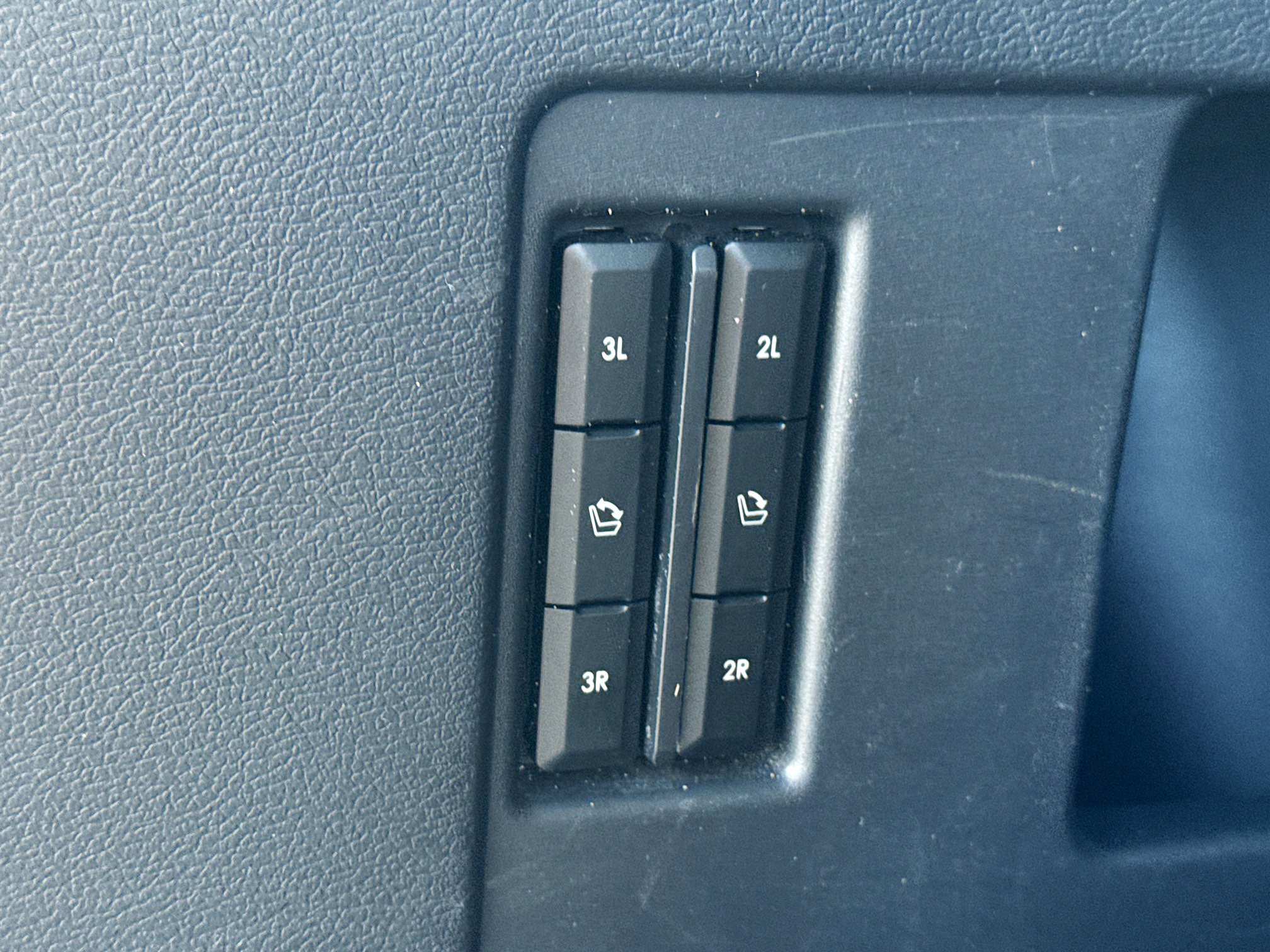 Used 2023 Lincoln Navigator Black Label image 12