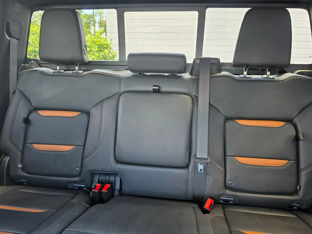 Used 2024 GMC Sierra 2500 AT4 w/ AT4 Premium Plus Package AWD/4WD image 35