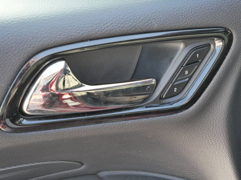 Used 2024 Dodge Durango R/T image 32