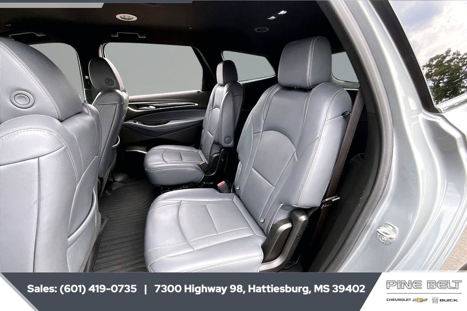 Used 2024 Buick Enclave Essence w/ Sport Touring Edition FWD image 19