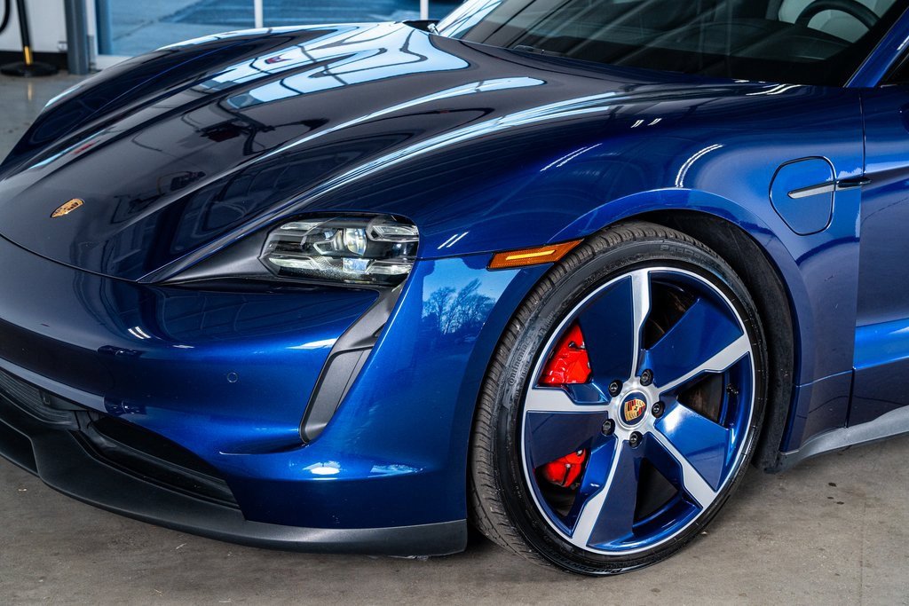 Used 2021 Porsche Taycan 4S image 12