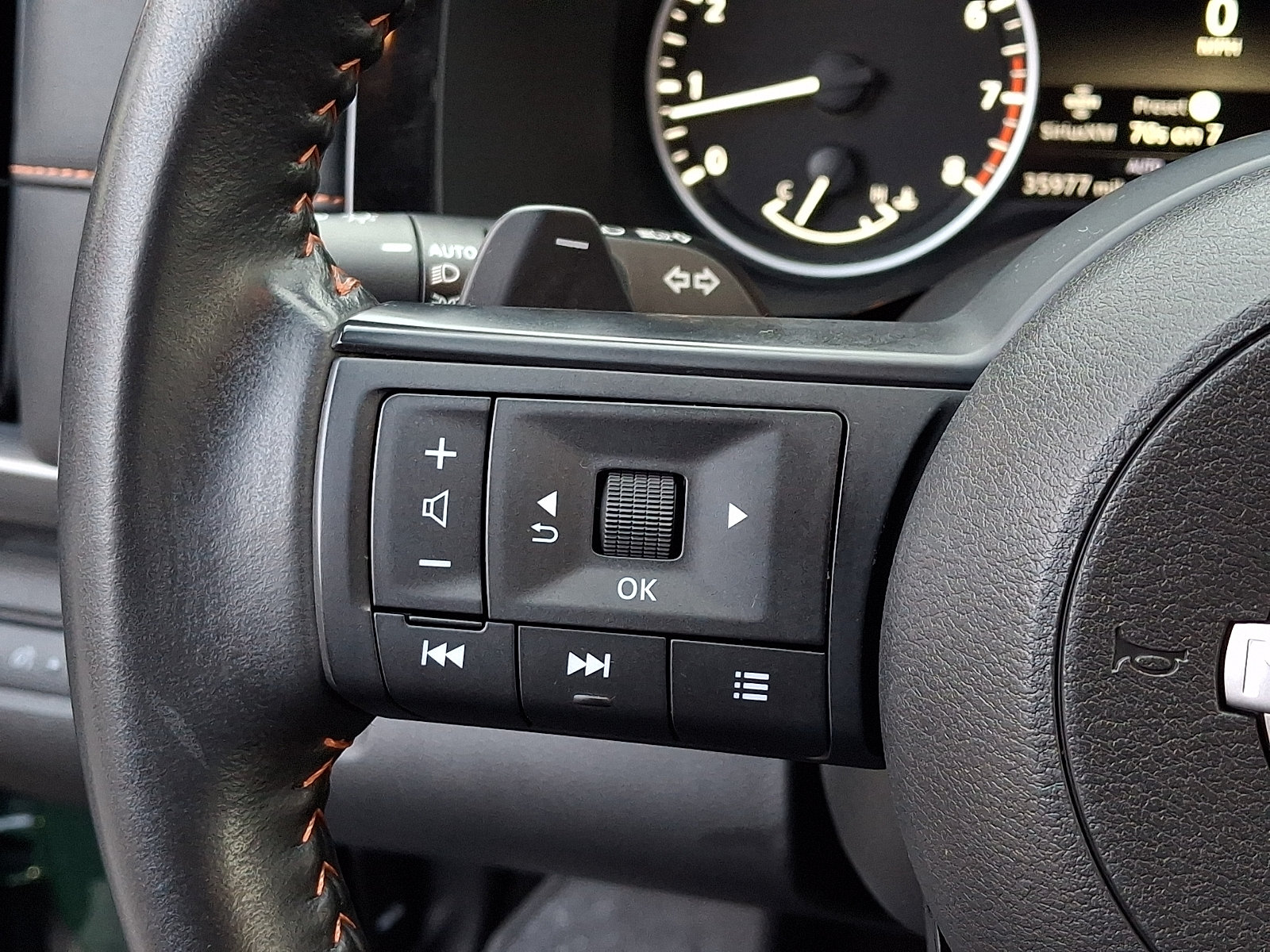 Used 2024 Nissan Pathfinder Rock Creek AWD/4WD image 23