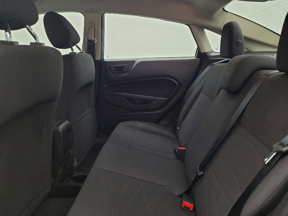 Used 2019 Ford Fiesta SE FWD image 18