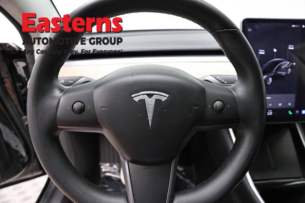 Used 2018 Tesla Model 3 Mid Range RWD image 10
