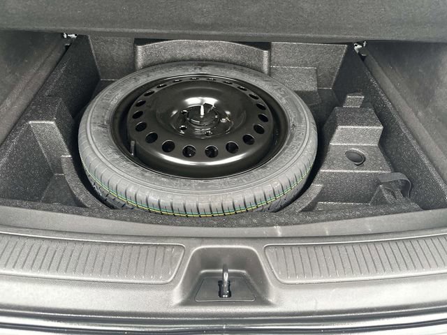 Used 2023 Buick Envision Essence image 26