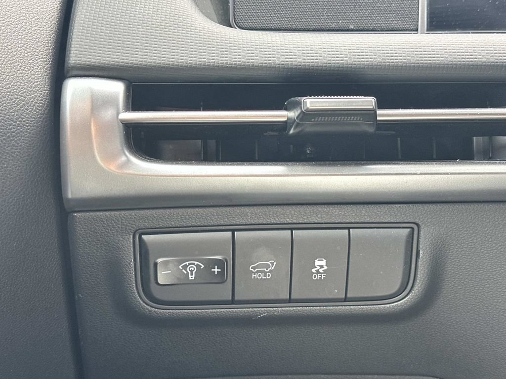 Used 2025 Hyundai Tucson SEL FWD image 26