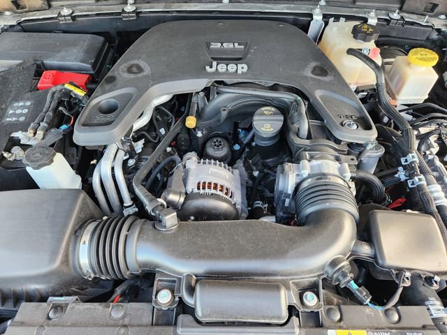 Certified 2020 Jeep Gladiator Rubicon AWD/4WD image 30