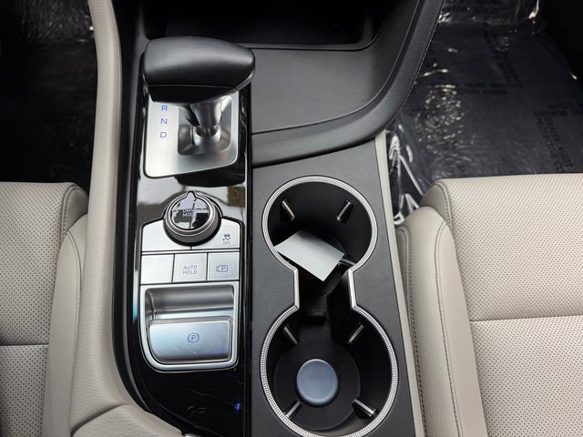 Used 2023 Genesis G70 2.0T image 19