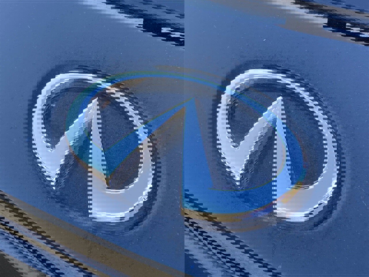 Certified 2023 INFINITI QX60 Luxe w/ Cargo Package image 5