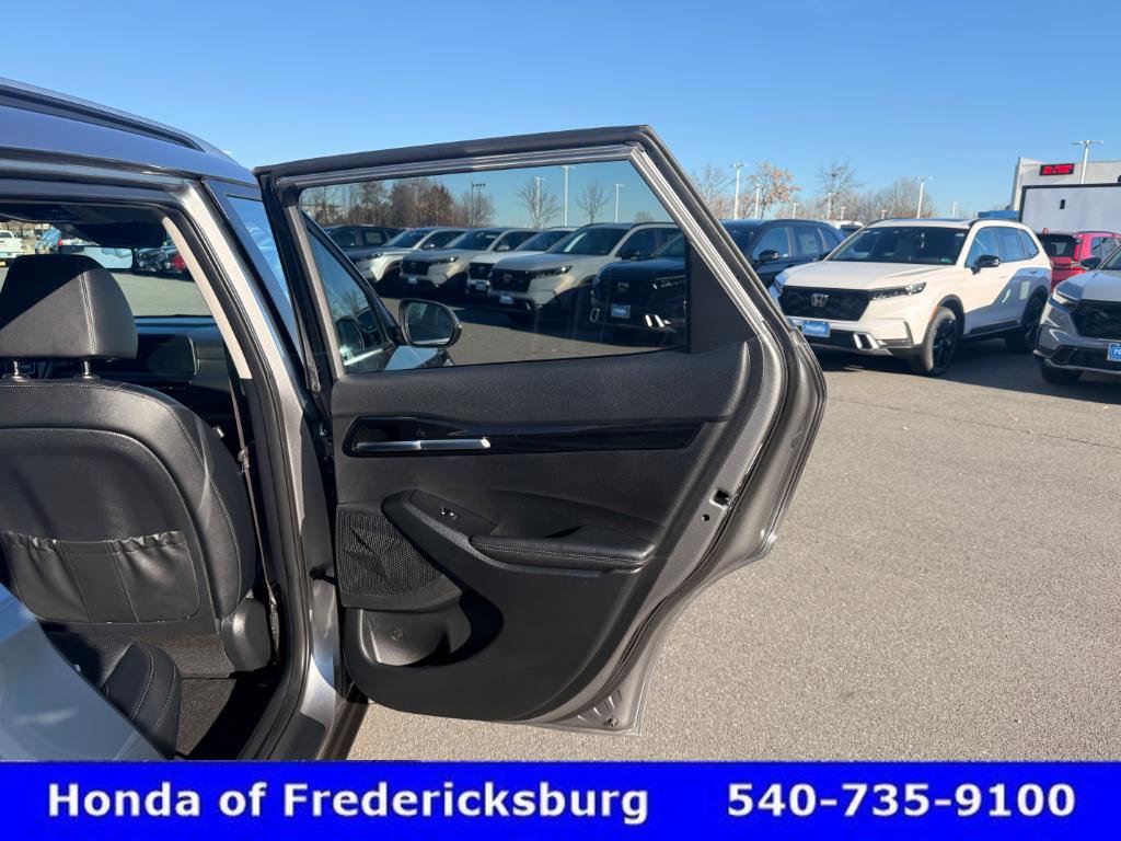 Used 2024 Kia Seltos EX image 18