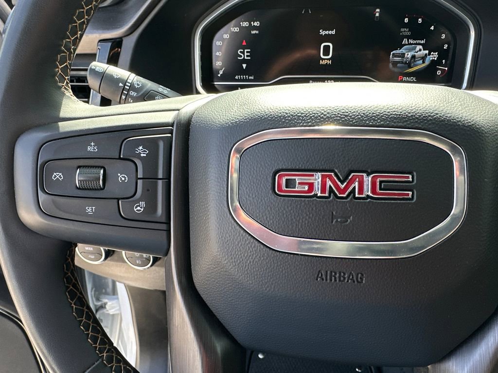Used 2024 GMC Sierra 2500 AT4 w/ AT4 Premium Plus Package AWD/4WD image 26