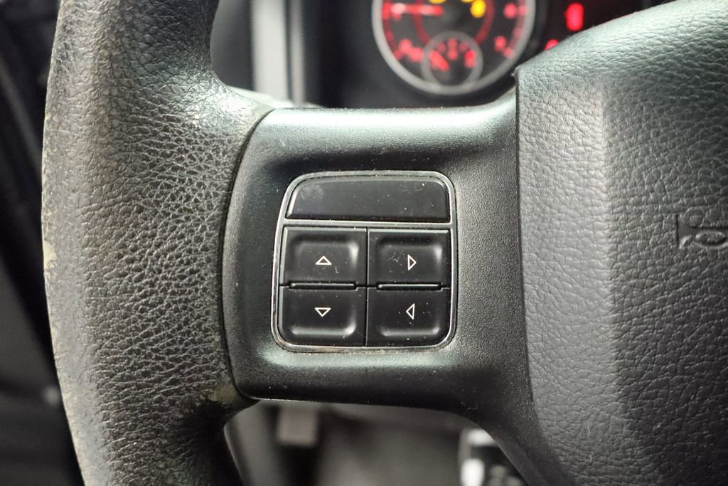 Certified 2016 RAM 1500 4x4 Crew Cab image 31