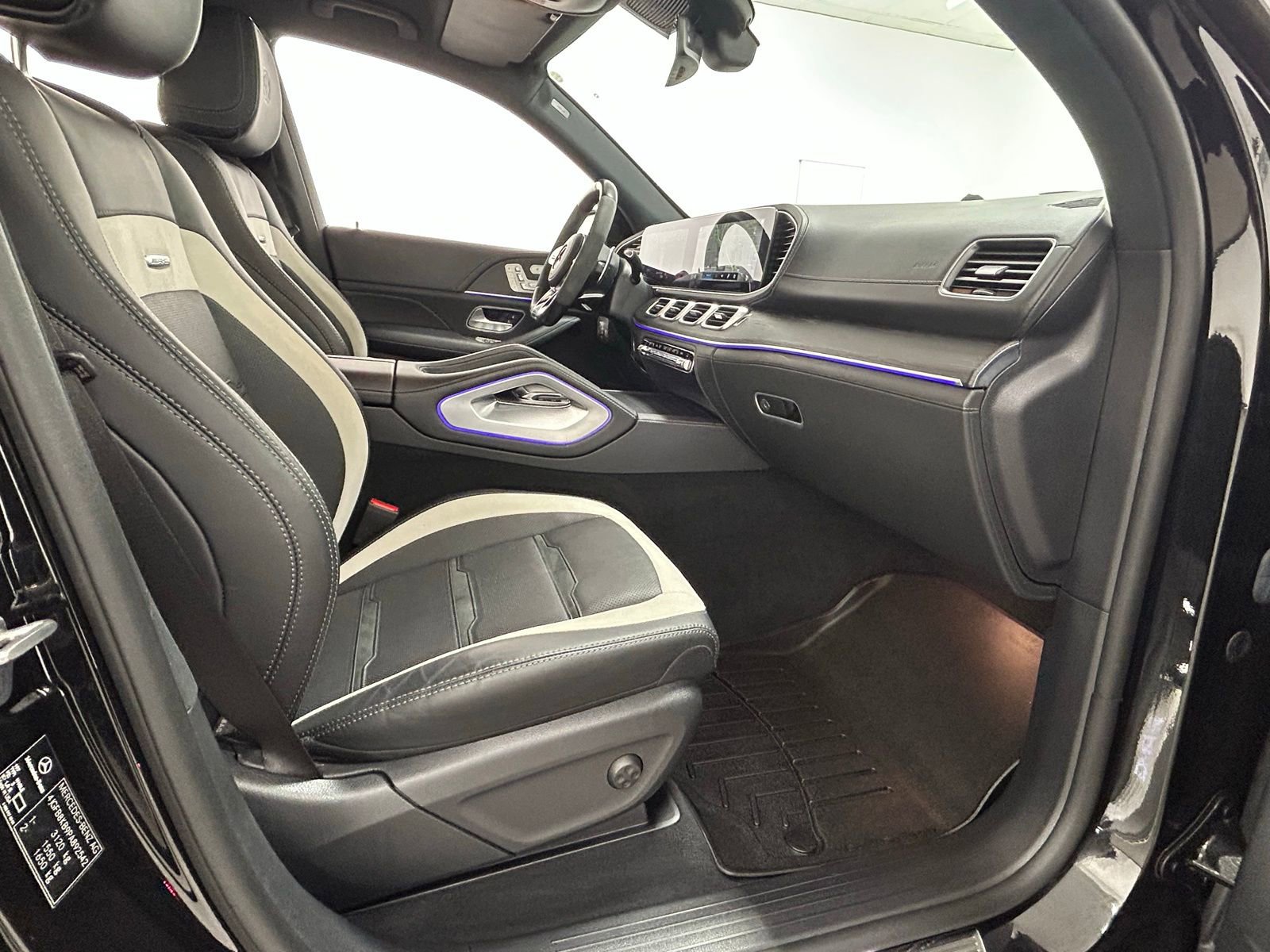 Used 2023 Mercedes-Benz GLE 63 AMG S image 44