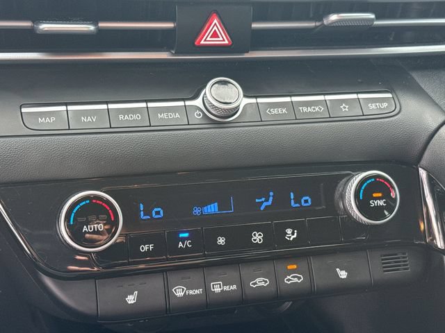 Used 2023 Hyundai Elantra SEL w/ Convenience Package FWD image 13