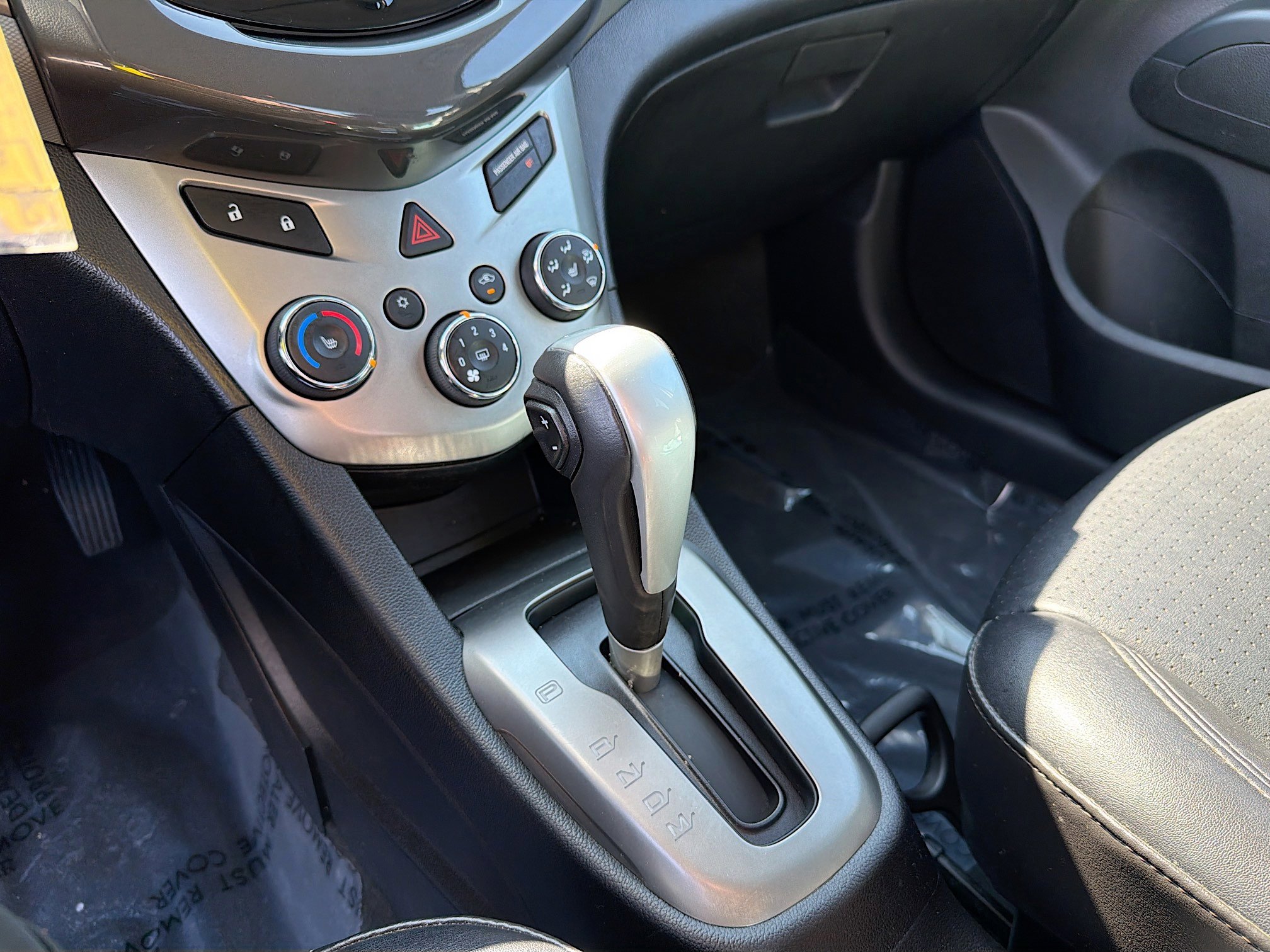 Used 2014 Chevrolet Sonic LTZ image 11