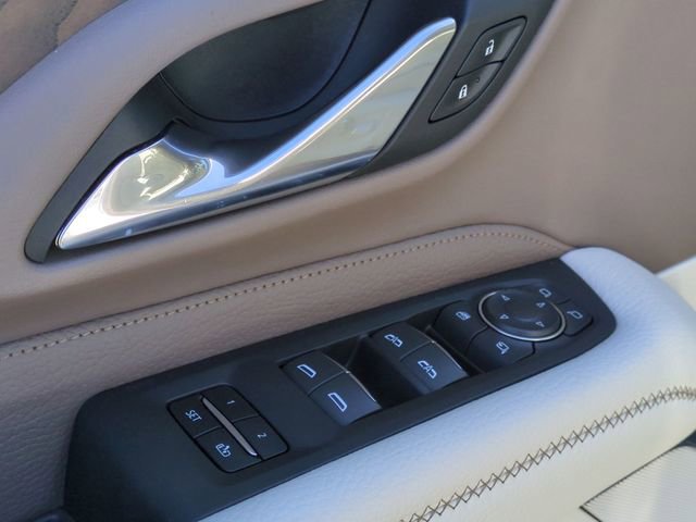 Used 2023 GMC Yukon Denali AWD/4WD image 13