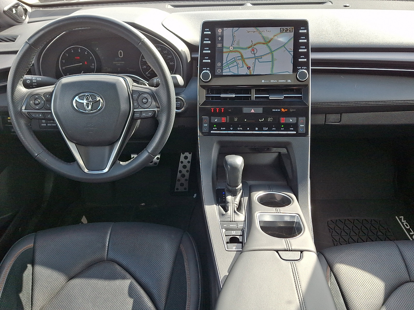 Used 2020 Toyota Avalon XSE w/ All Weather Liner Package image 15