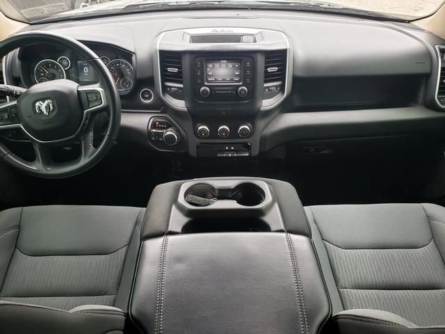 Used 2019 RAM 1500 Big Horn AWD/4WD image 15