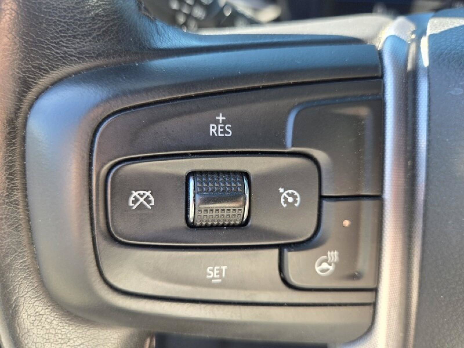 Used 2022 GMC Sierra 1500 SLT RWD image 12