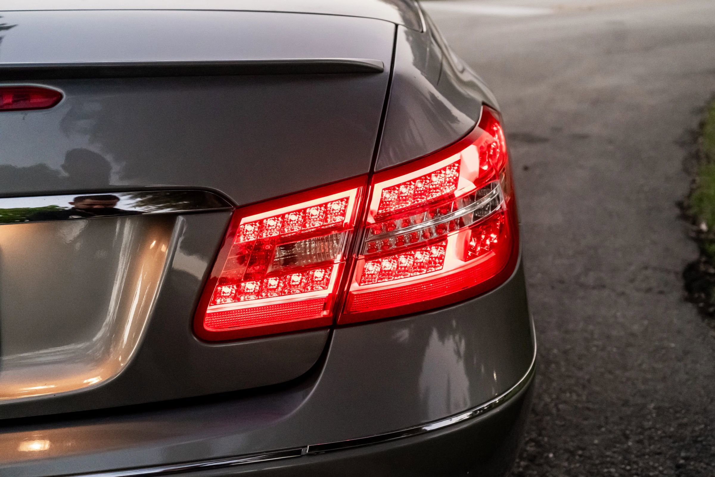 Used 2011 Mercedes-Benz E 350 Cabriolet w/ Premium 2 Pkg image 36