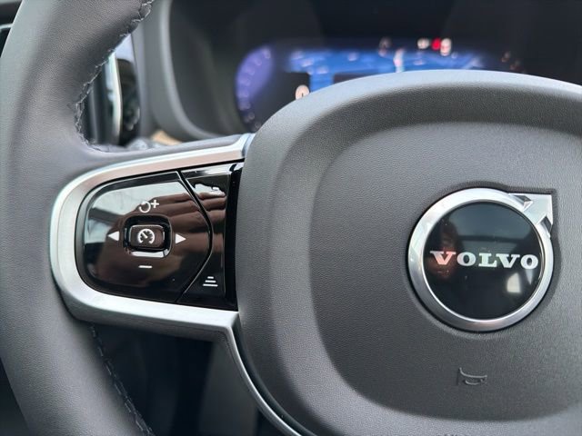 New 2026 Volvo XC60 B5 Plus w/ Climate Package AWD/4WD image 25