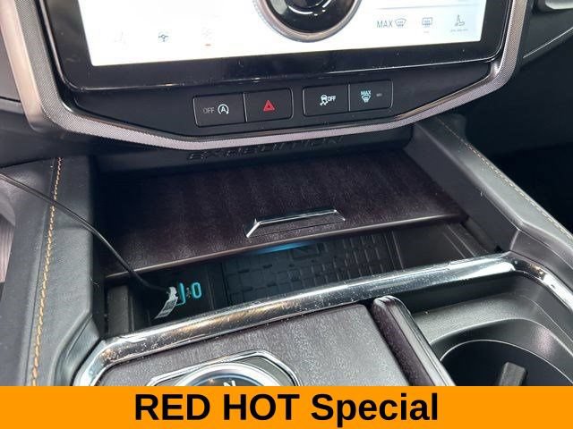 Used 2023 Ford Expedition Platinum AWD/4WD image 27