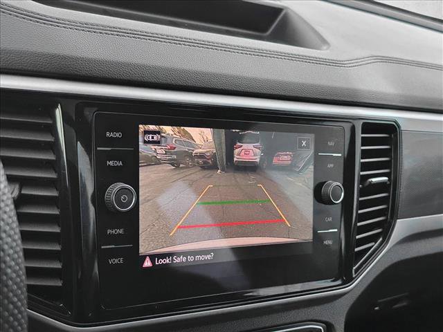 Used 2022 Volkswagen Atlas Cross Sport SEL Premium R-Line image 15